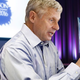 Illustration for article titled Campaign Setback: Gary Johnson’s Phone Is Almost Out Of Data